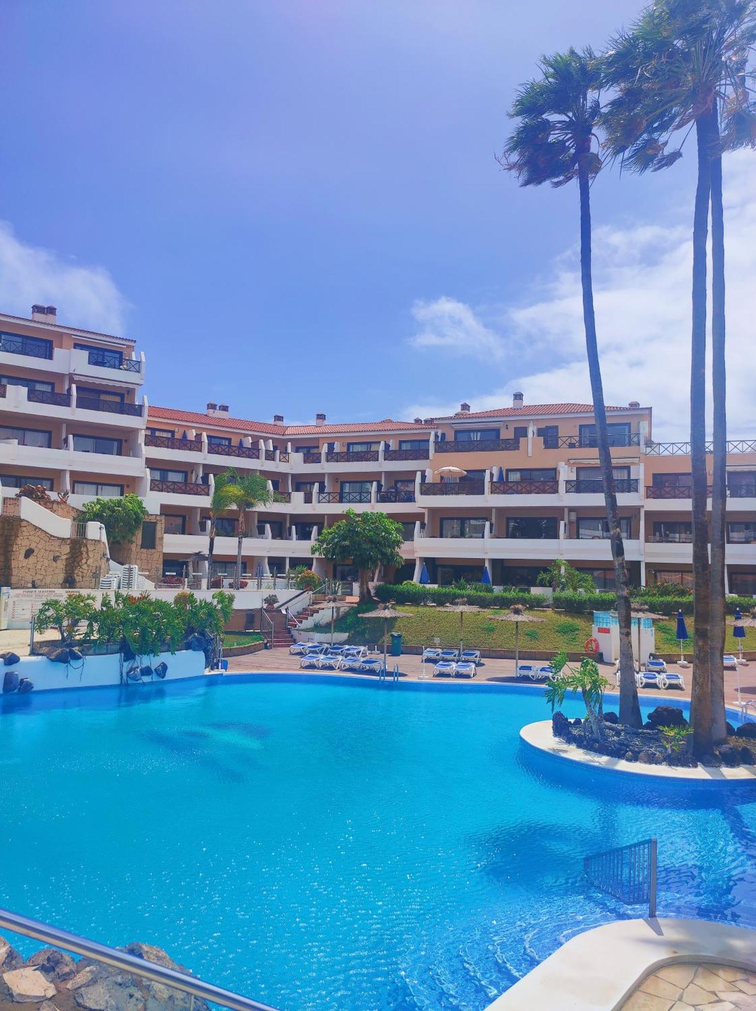 圣米格尔德阿沃纳Moderno Y Luminoso Atico Con Vistas Y Piscina公寓 外观 照片