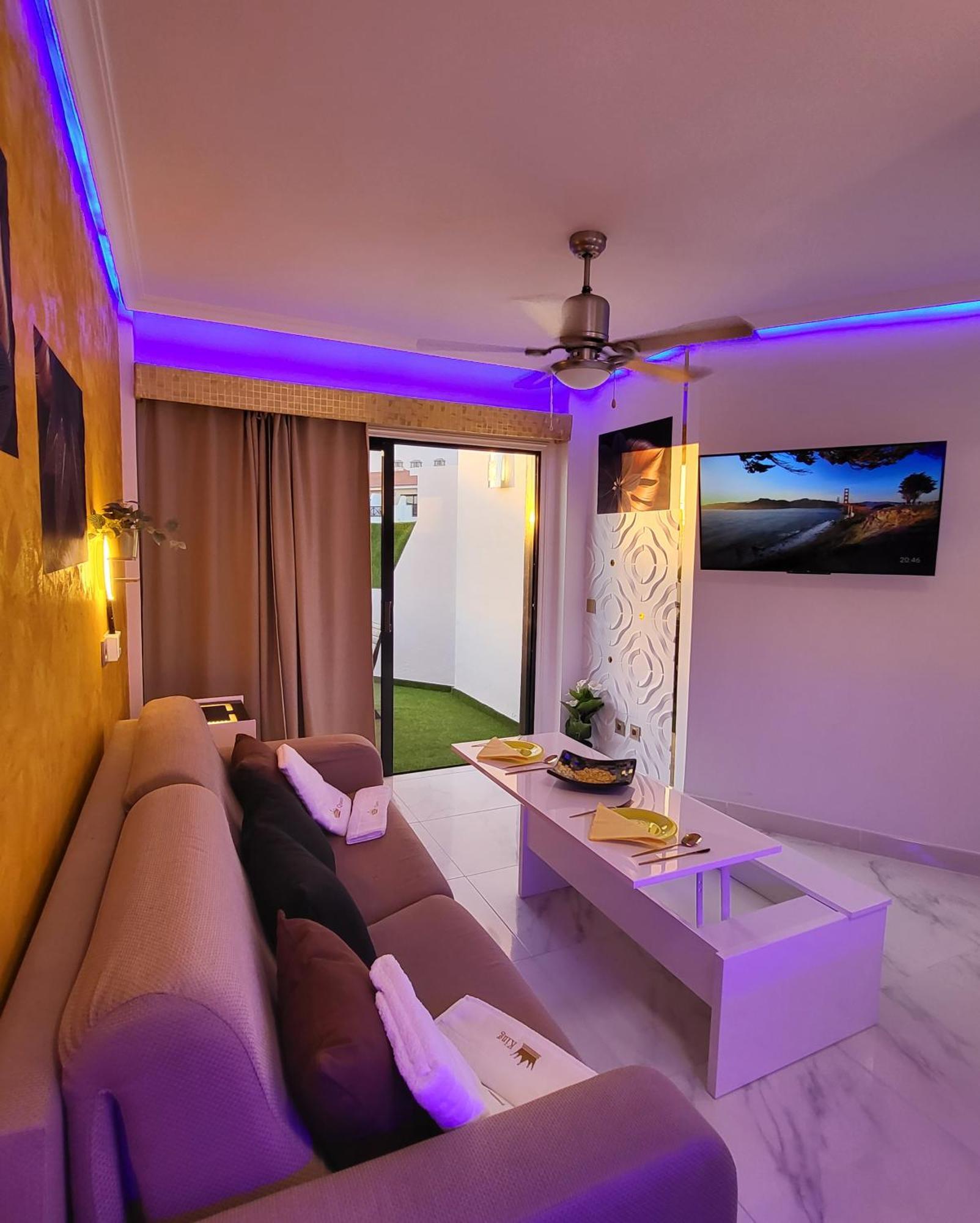 圣米格尔德阿沃纳Moderno Y Luminoso Atico Con Vistas Y Piscina公寓 外观 照片