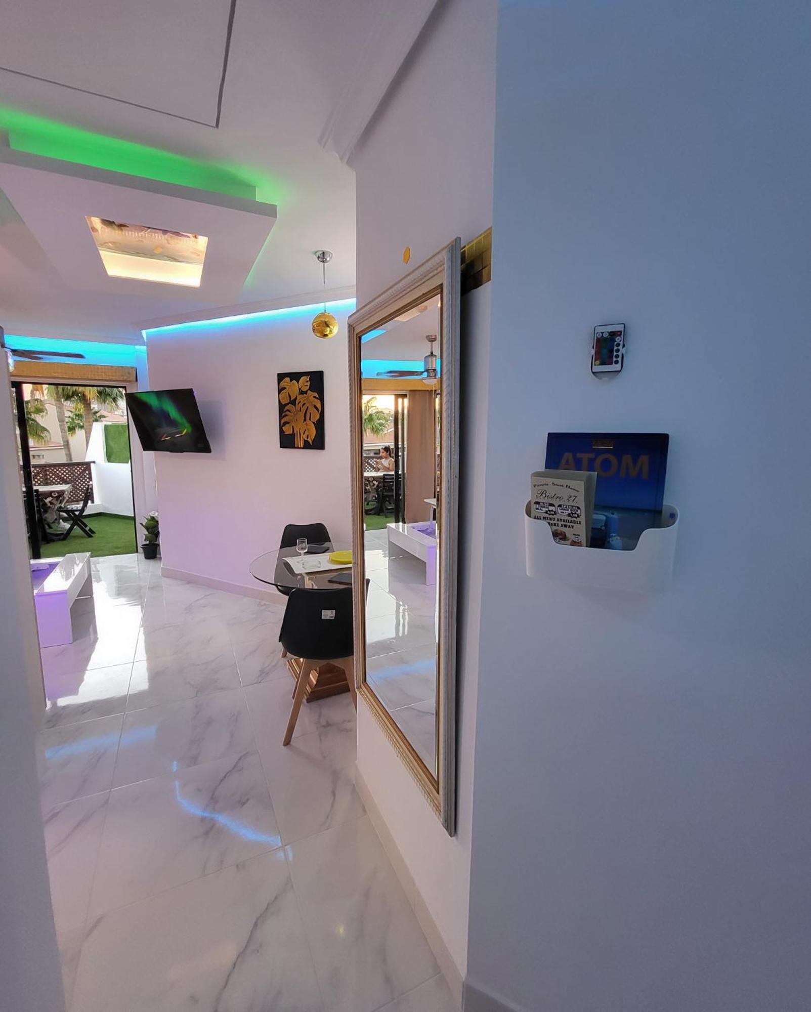 圣米格尔德阿沃纳Moderno Y Luminoso Atico Con Vistas Y Piscina公寓 外观 照片